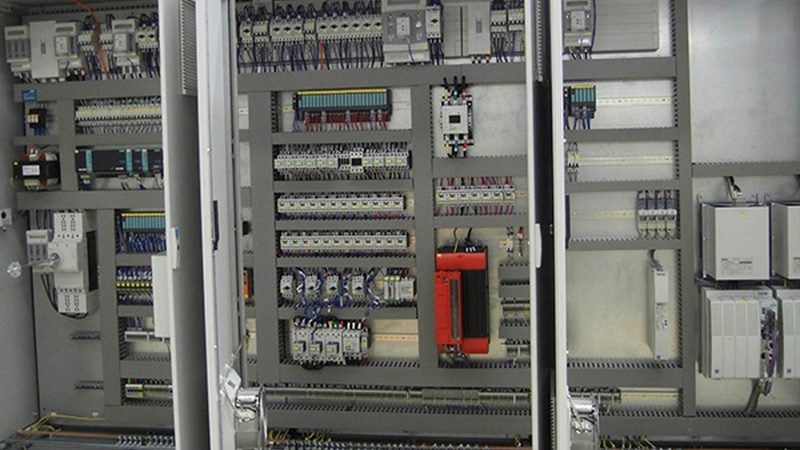 揭秘六轴工业机器人：每公斤价格背后的秘密